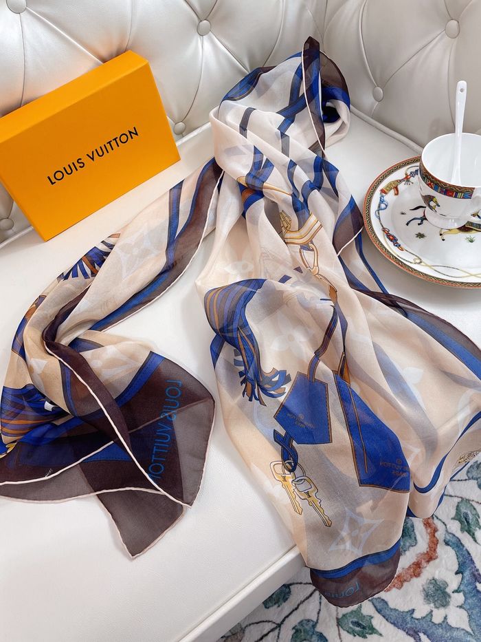 Louis Vuitton Scarf LVS00043